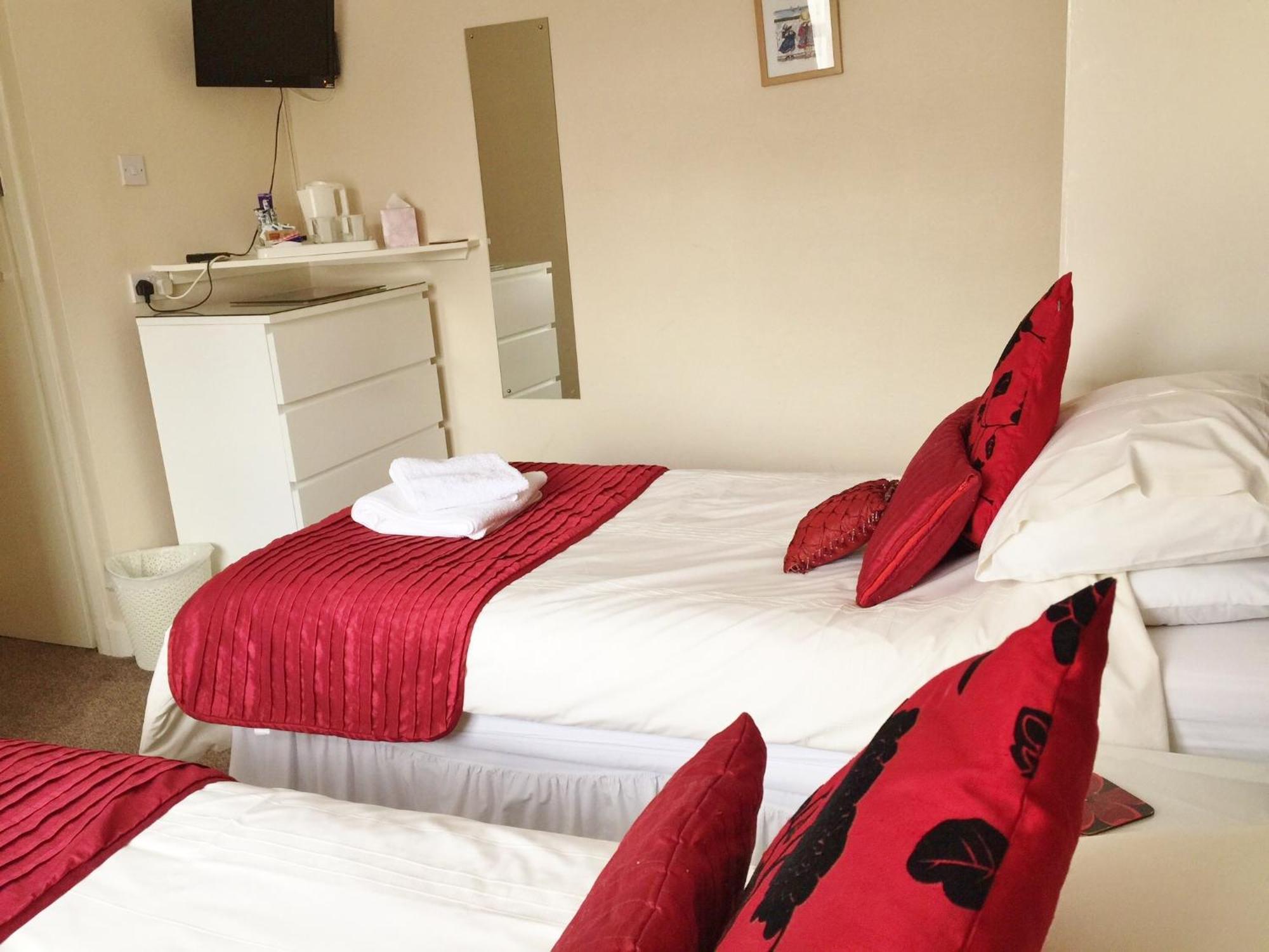 The Bayridge Guest house 4*
